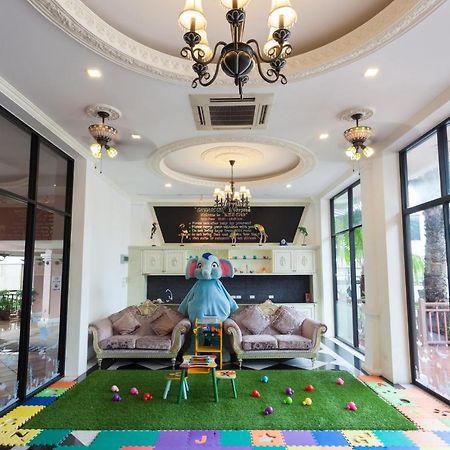 Alpina Phuket Nalina Resort & Spa Bagian luar foto