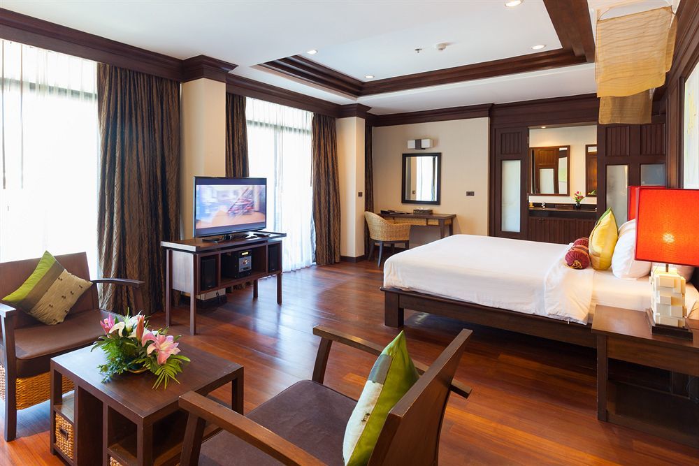 Alpina Phuket Nalina Resort & Spa Bagian luar foto