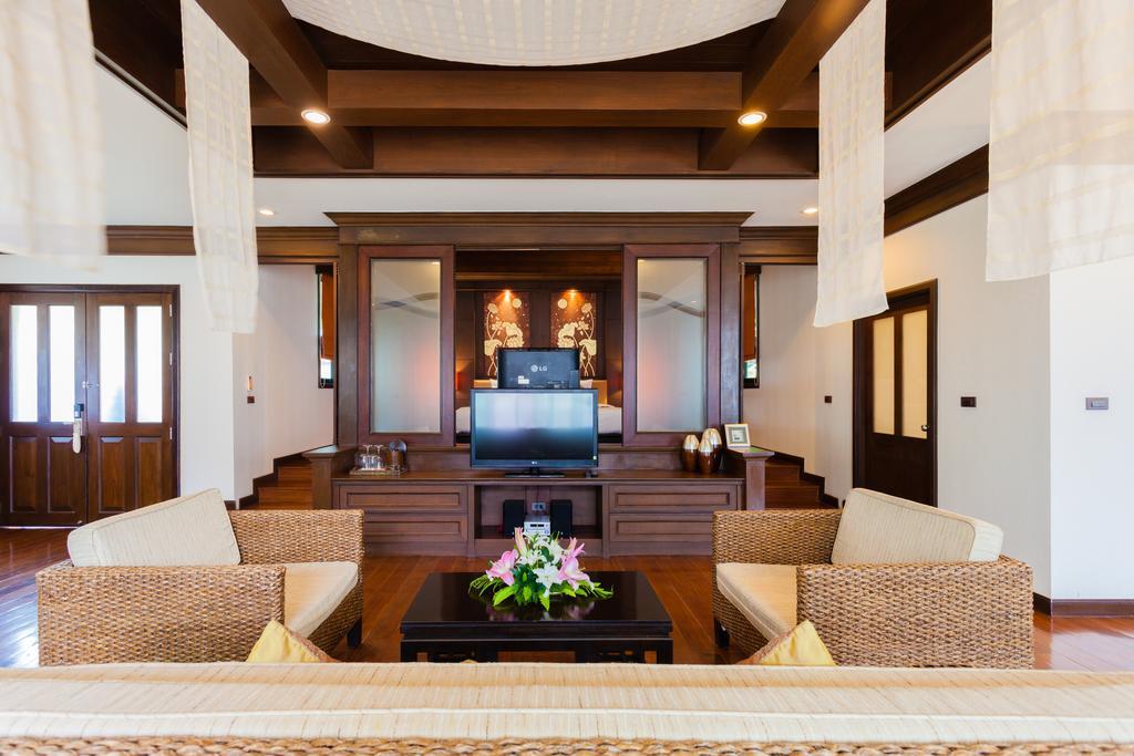 Alpina Phuket Nalina Resort & Spa Bagian luar foto