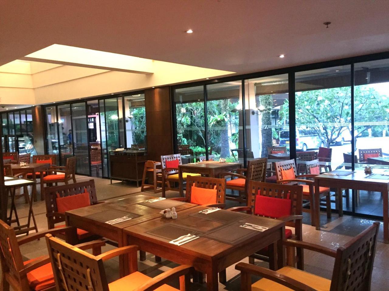 Alpina Phuket Nalina Resort & Spa Bagian luar foto