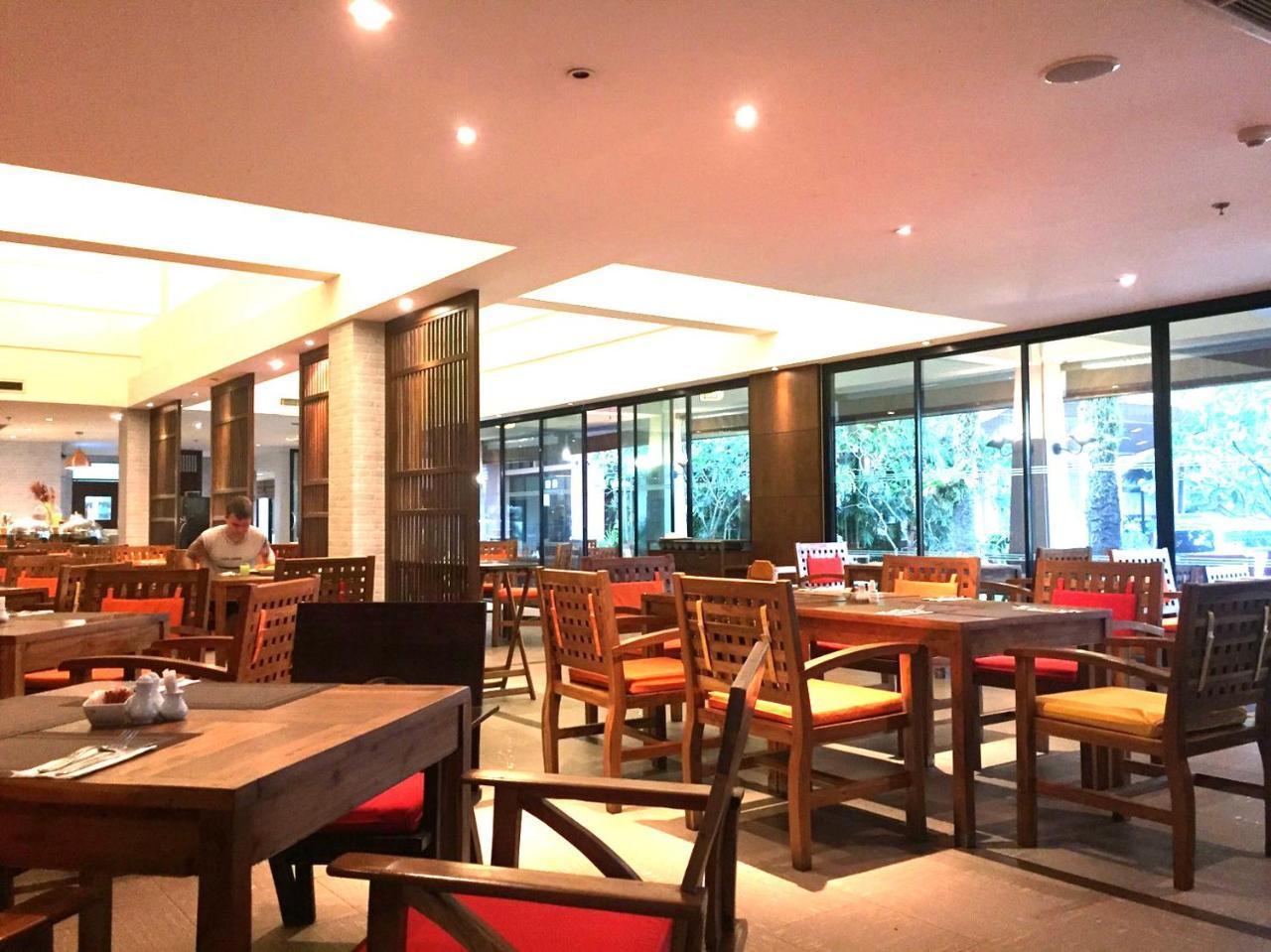 Alpina Phuket Nalina Resort & Spa Bagian luar foto